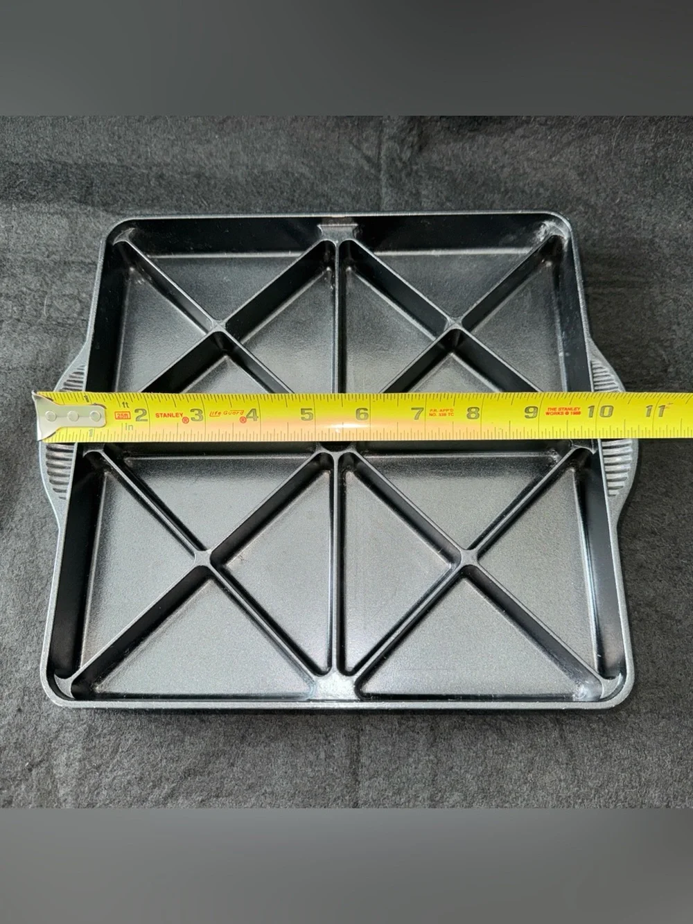 Nordic Ware Mini Scone Biscuit Cast Aluminum Non Stick Baking Pan 9.5 Square